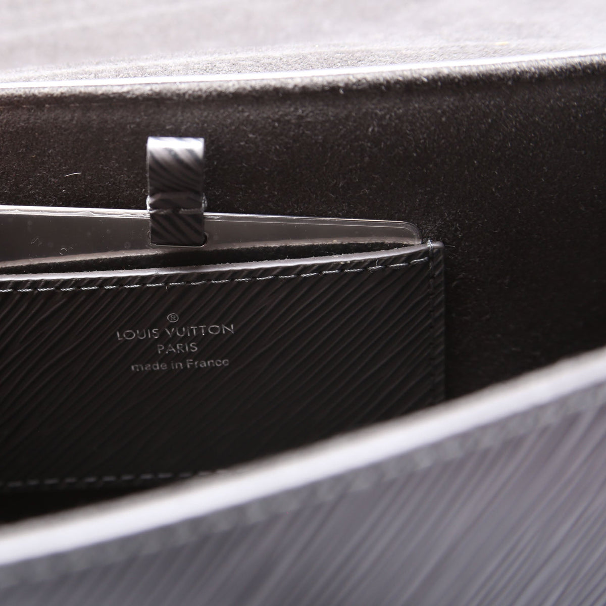 Louis-Vuitton Twist MM Epi Grey