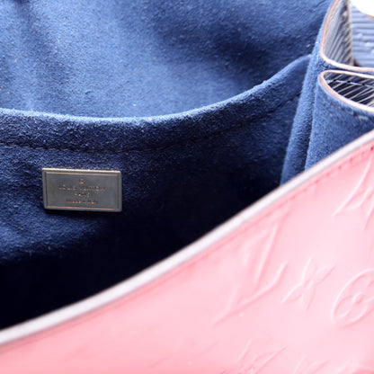 Louis-Vuitton Spring Street Vernis Red/Navy