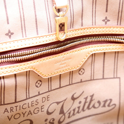 Louis-Vuitton Neverfull MM Monogram