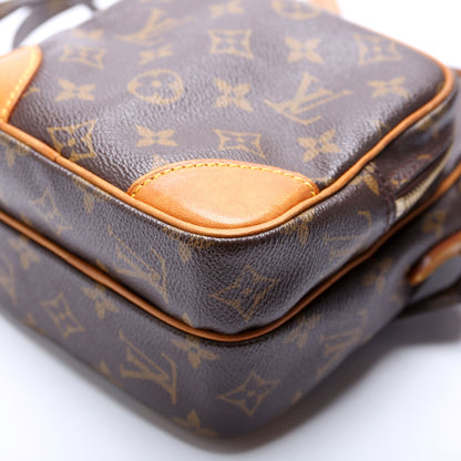 Louis-Vuitton Amazone Monogram Brown