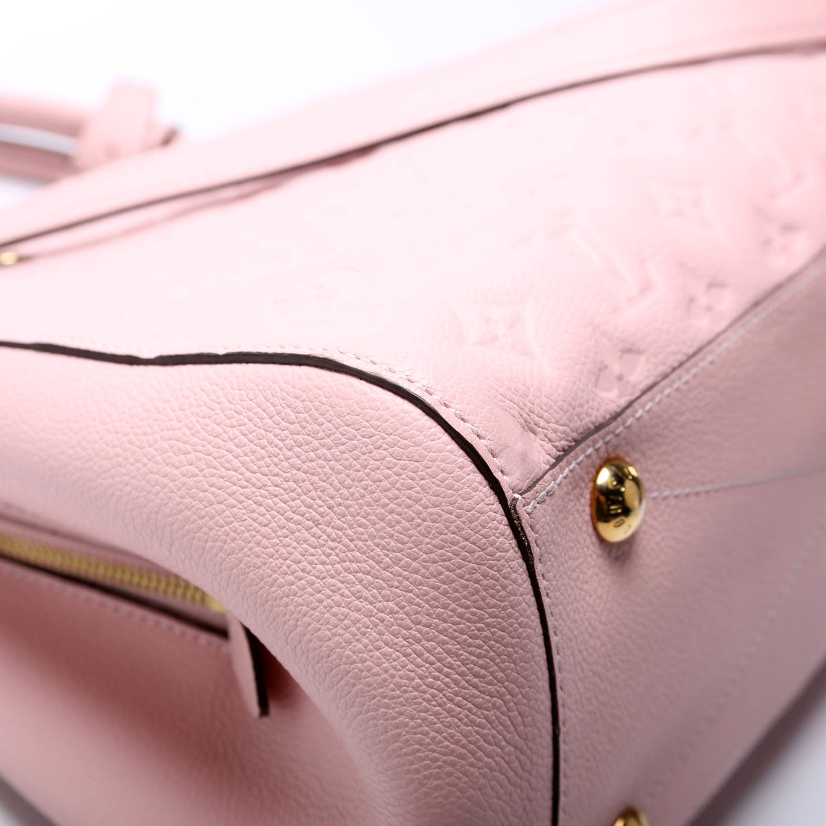 Louis-Vuitton Montaigne MM Empreinte Pink