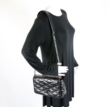 Louis-Vuitton Go- MM Malletage Lambskin Black