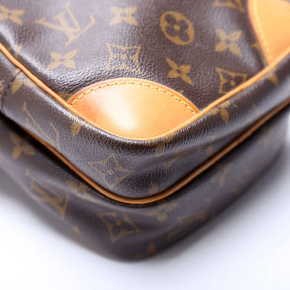 Louis-Vuitton Amazone Monogram