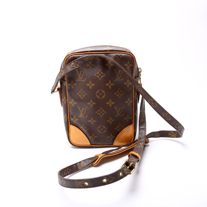 Louis-Vuitton Amazone Monogram