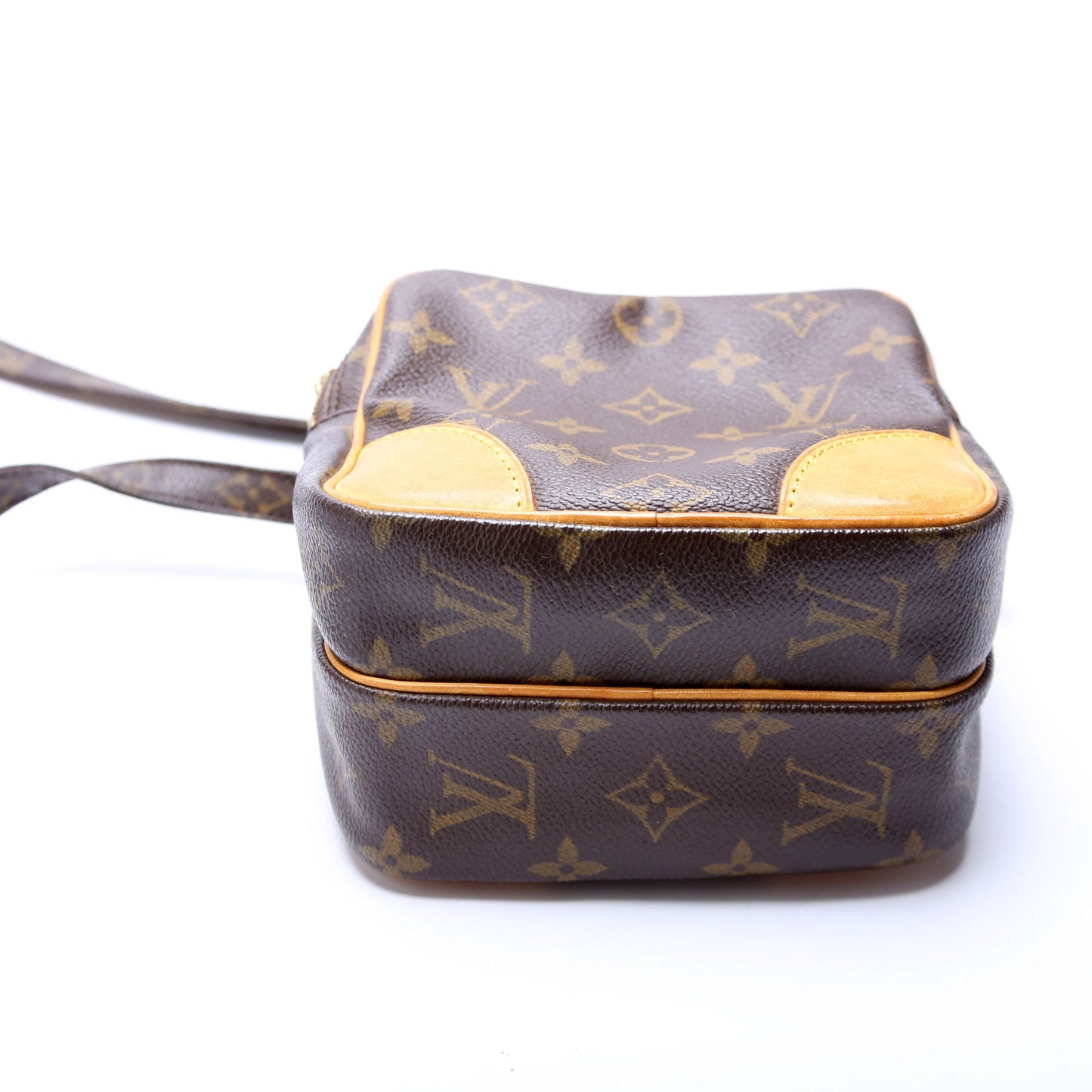 Louis-Vuitton Amazone Monogram