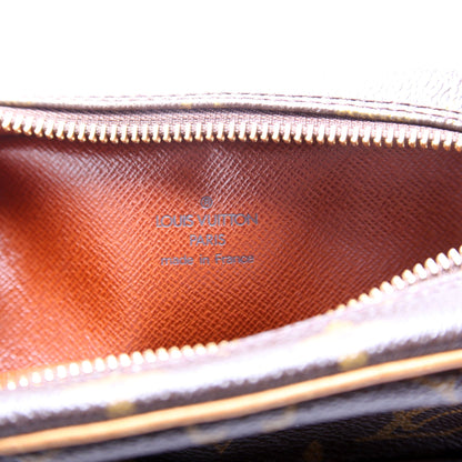 Louis-Vuitton Amazone Monogram