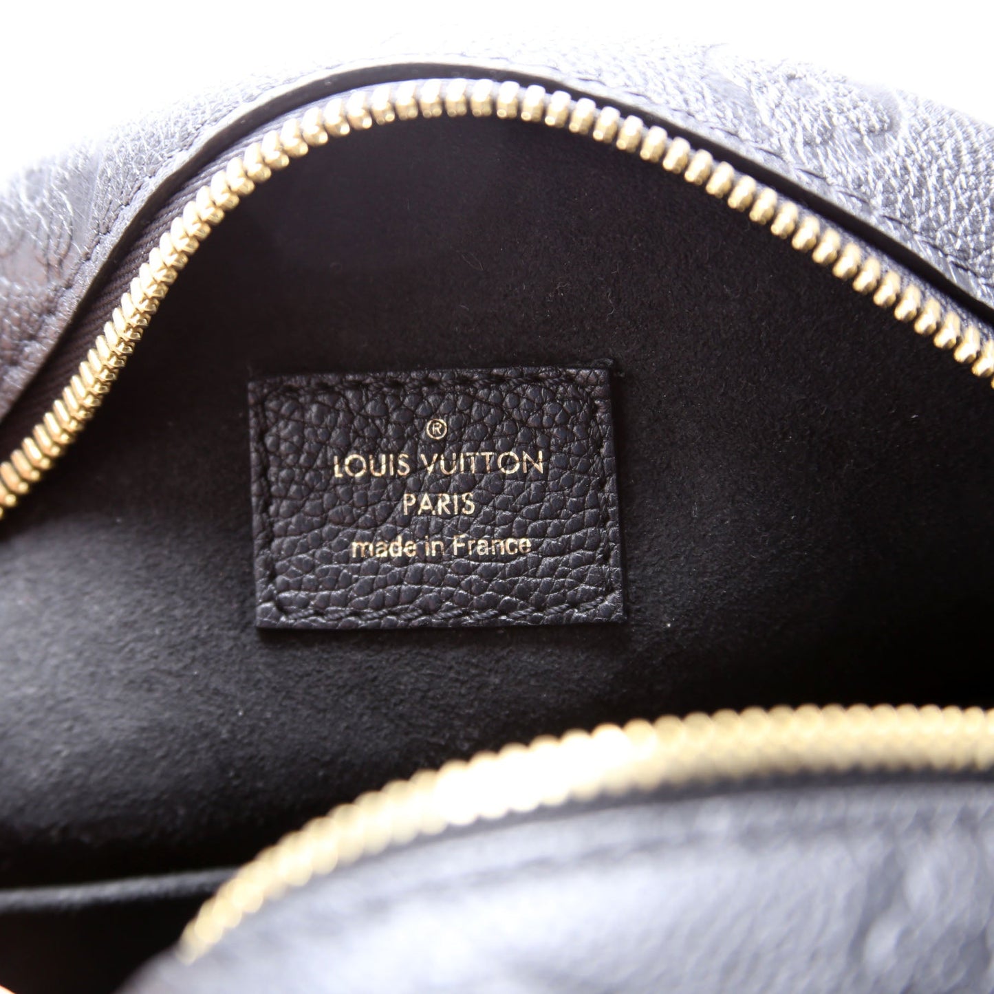 Louis-Vuitton Boite Chapeau Souple MM Empreinte Black