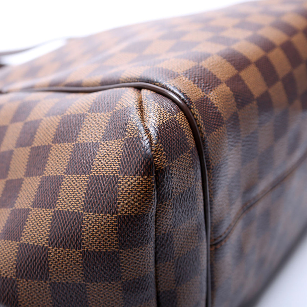 Louis-Vuitton Totally MM Damier Ebene