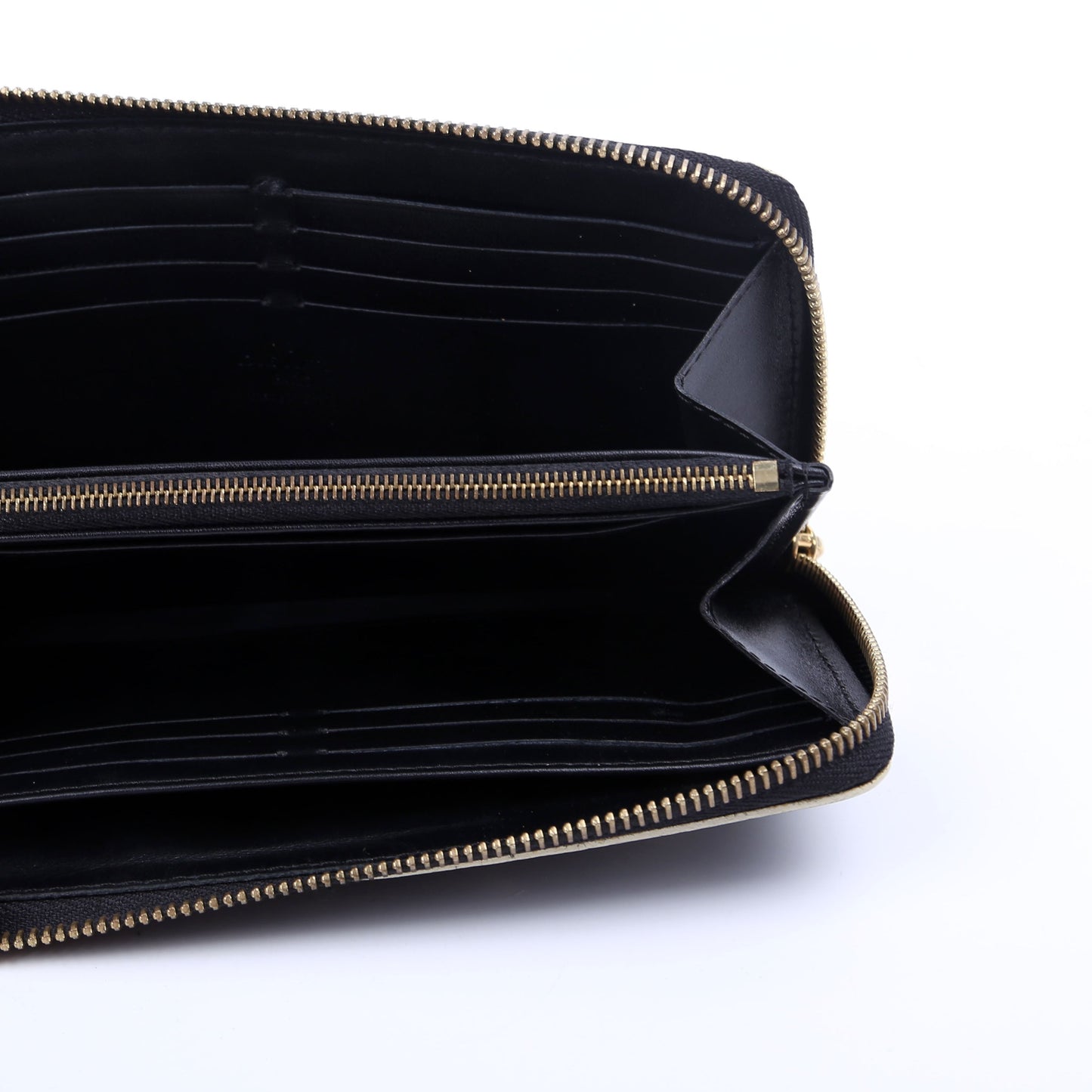 Louis-Vuitton Zippy Wallet Suhali Black