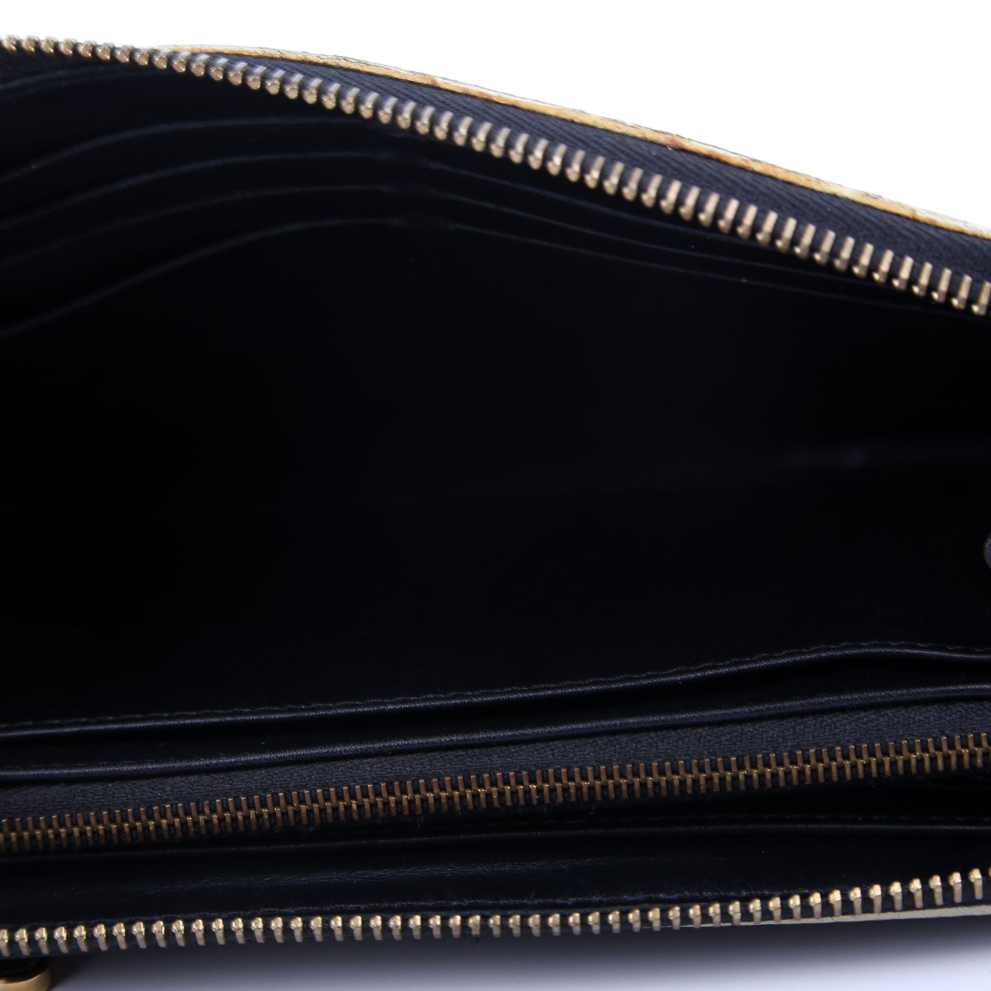 Louis-Vuitton Zippy Wallet Suhali Black
