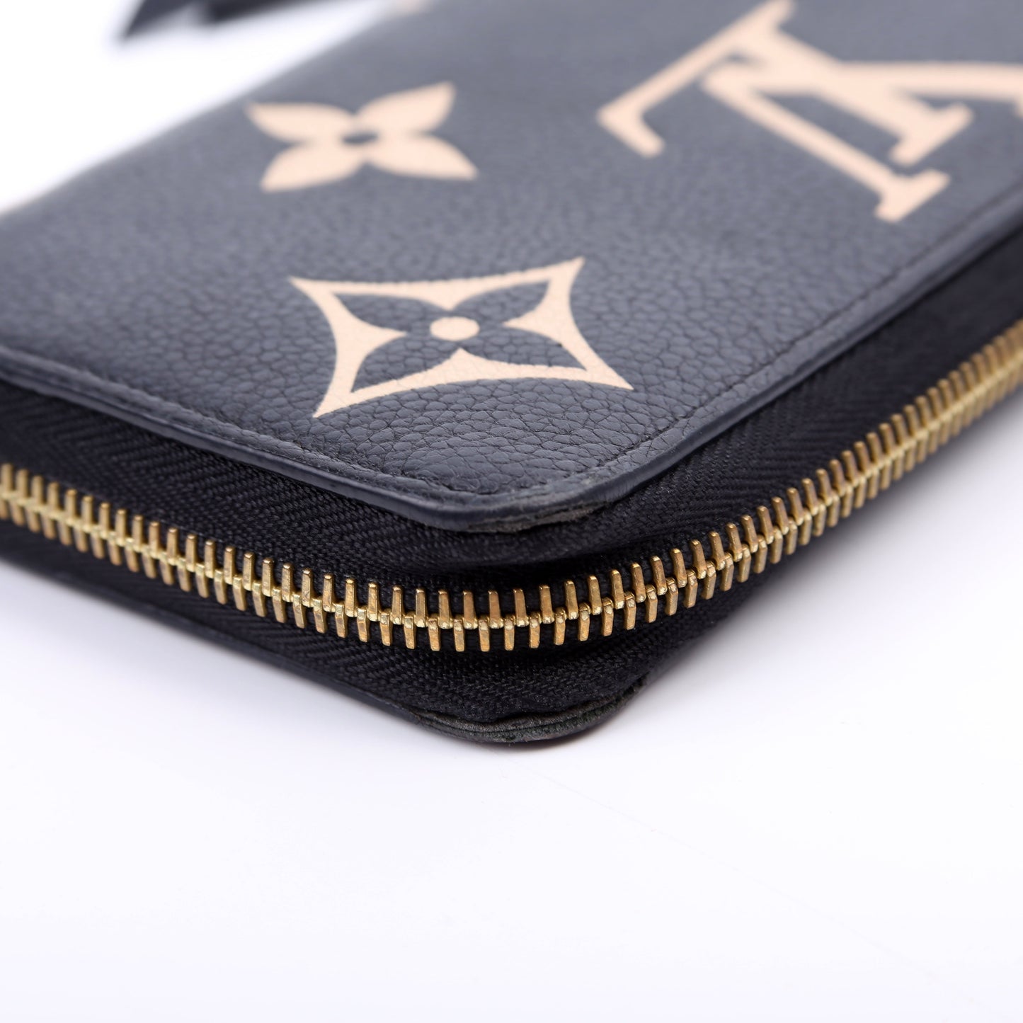 Louis-Vuitton Zippy Wallet Bicolor Empreinte Black