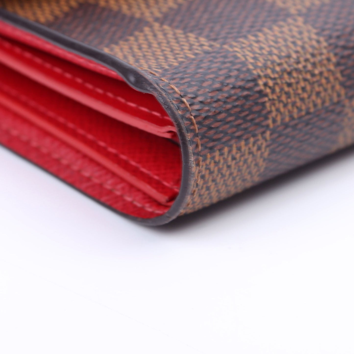 Louis-Vuitton Victorine Wallet Damier Ebene Red