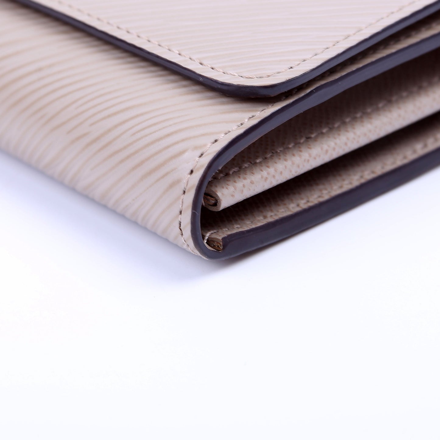 Louis-Vuitton Twist Long Wallet Epi Taupe