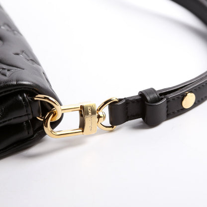 Louis-Vuitton Pochette Coussin NV Black