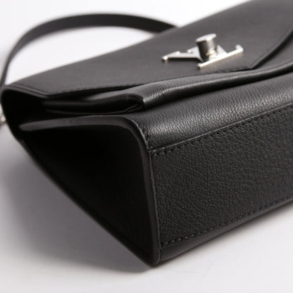 Louis-Vuitton MyLockMe Chain Bag Black