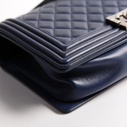 Chanel Boy Flap Medium Old Lambskin 21-25M Navy