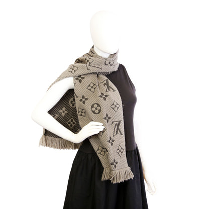 Louis-Vuitton Logomania Wool/Silk Scarf Grey