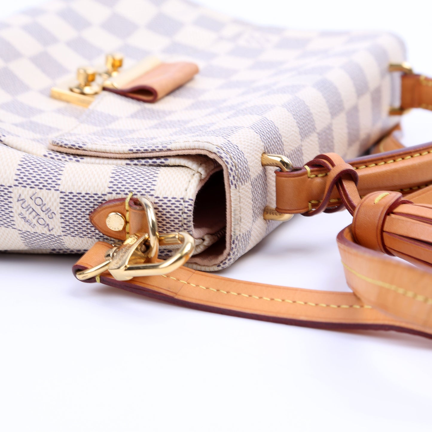 Louis-Vuitton Croisette Damier Azur