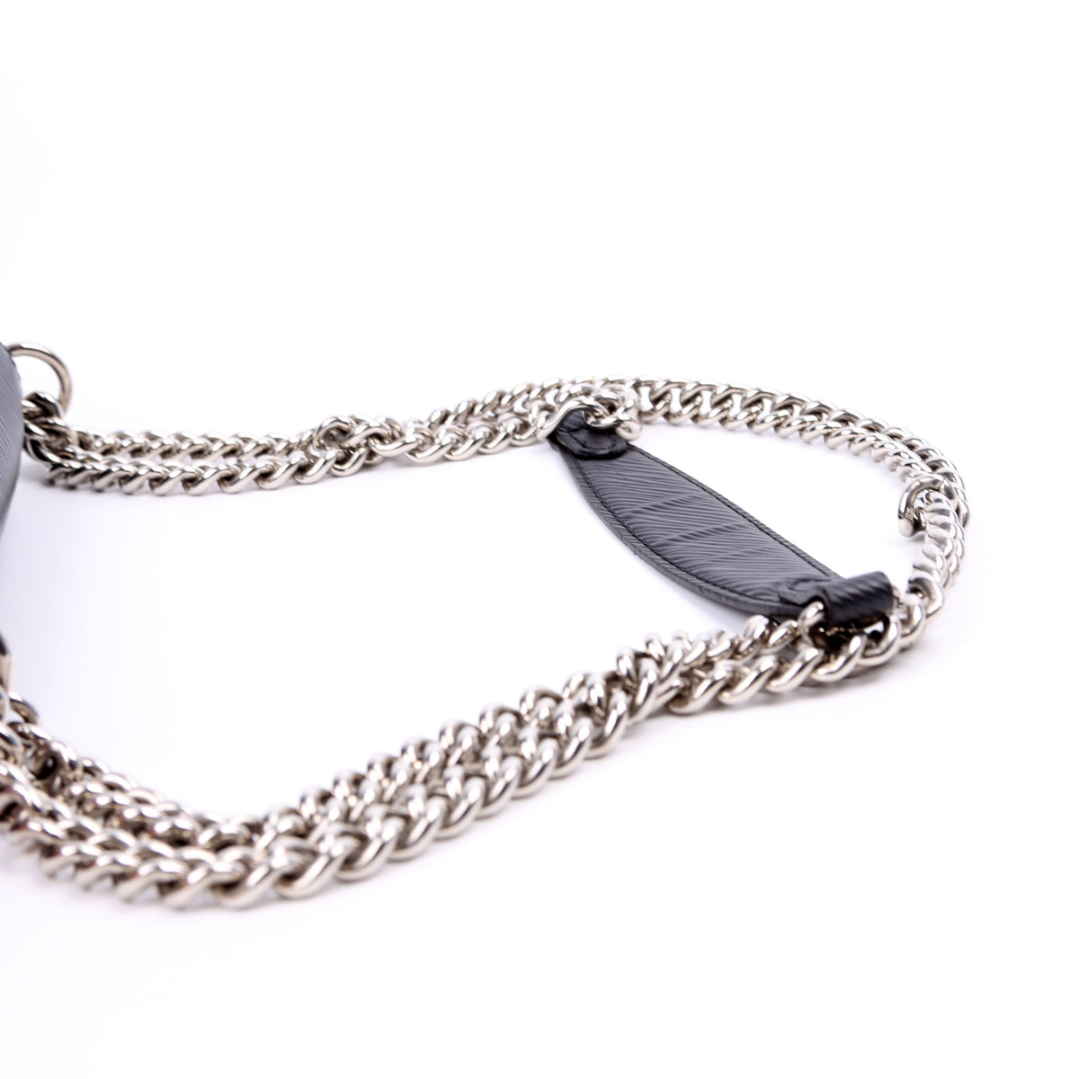 Louis-Vuitton Twist PM Epi Black