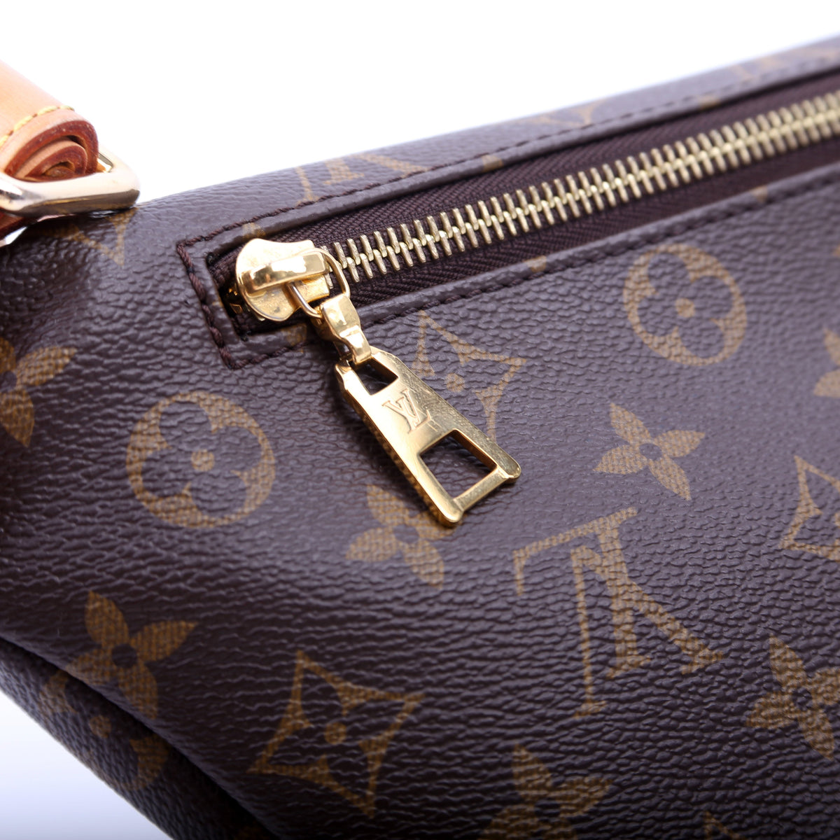 Louis-Vuitton Bumbag Monogram
