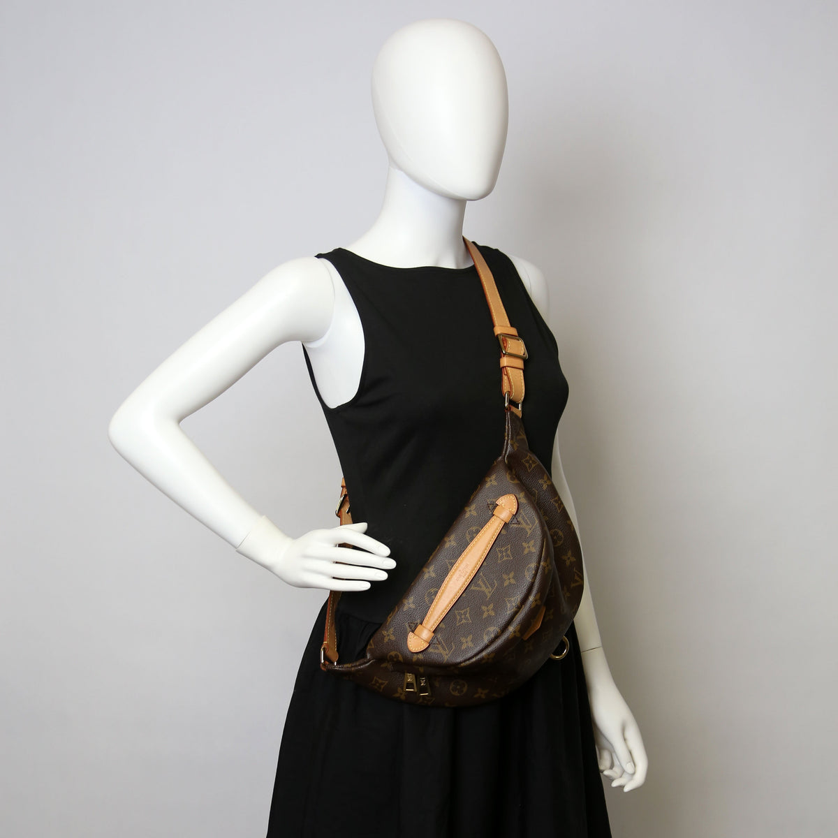 Louis-Vuitton Bumbag Monogram