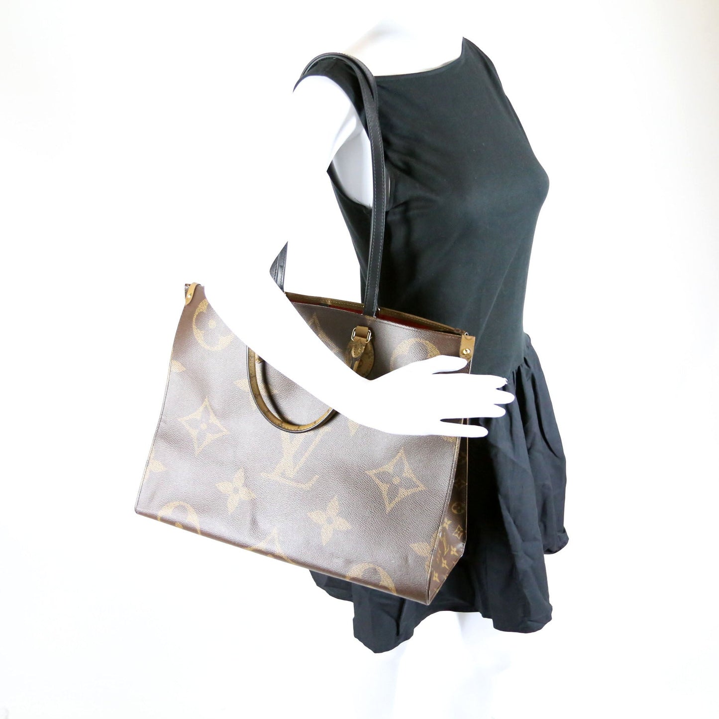 Louis-Vuitton ONTHEGO GM Reverse Monogram
