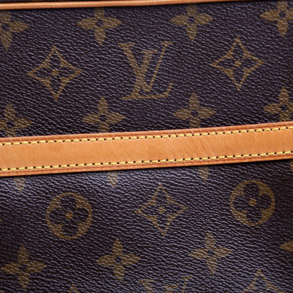 Louis-Vuitton Trocadero  Monogram