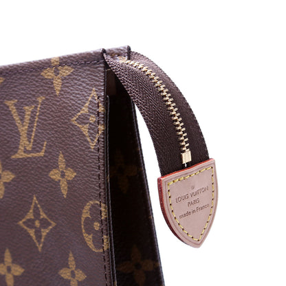 Louis-Vuitton Toiletry Pouch  Newer Monogram
