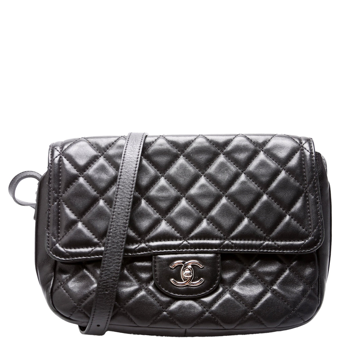 Chanel CC Flap Messenger Quilted Lambskin 24M Black