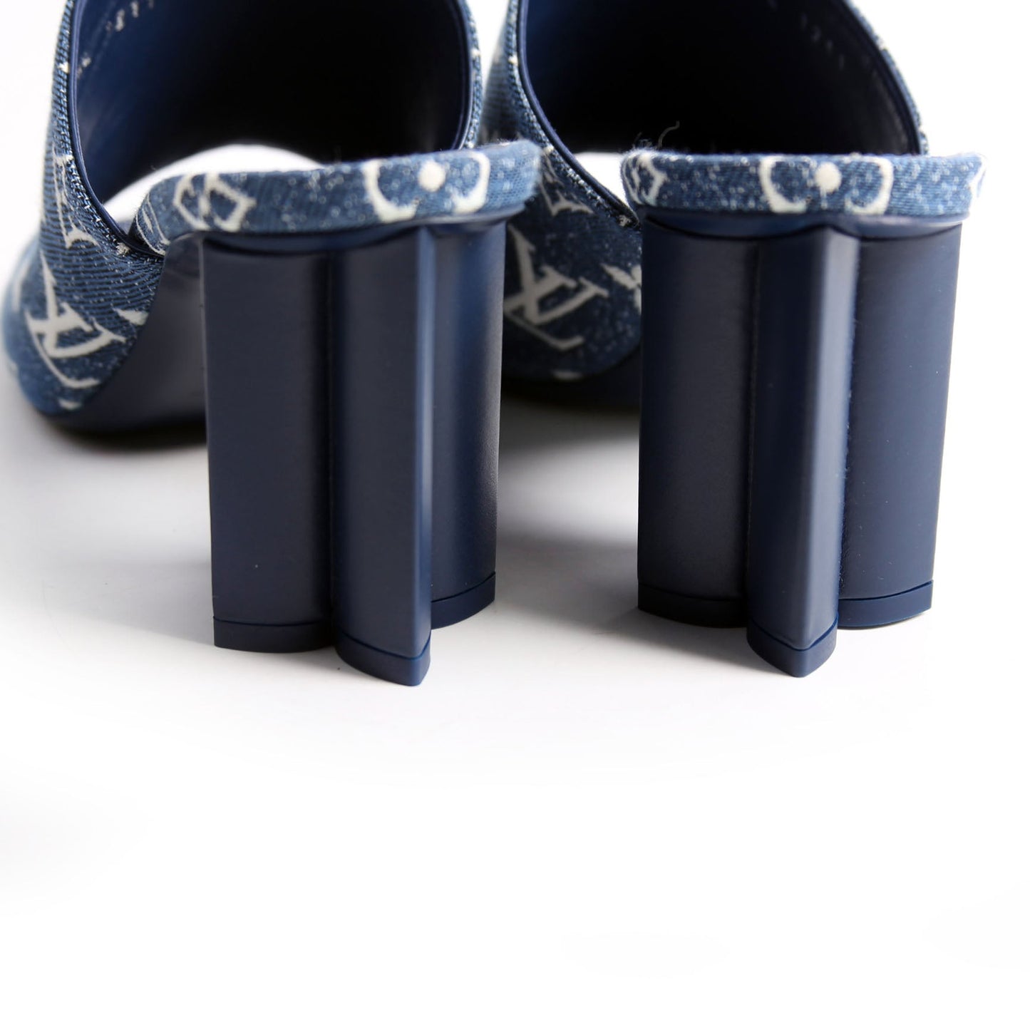 Louis-Vuitton Silhouette Denim Mules Size  Blue