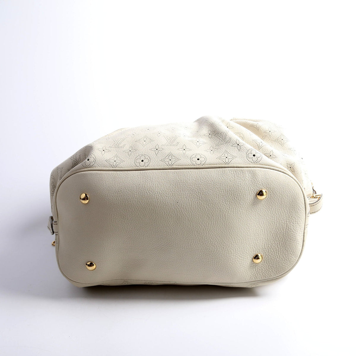 Louis-Vuitton Large Mahina Cream