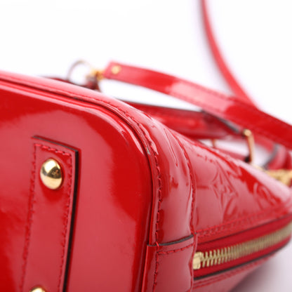 Louis-Vuitton Alma BB Vernis Red