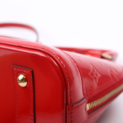 Louis-Vuitton Alma BB Vernis Red