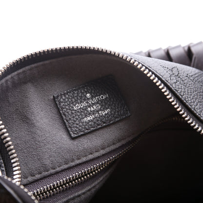 Louis-Vuitton Beaubourg Hobo MM Mahina Black