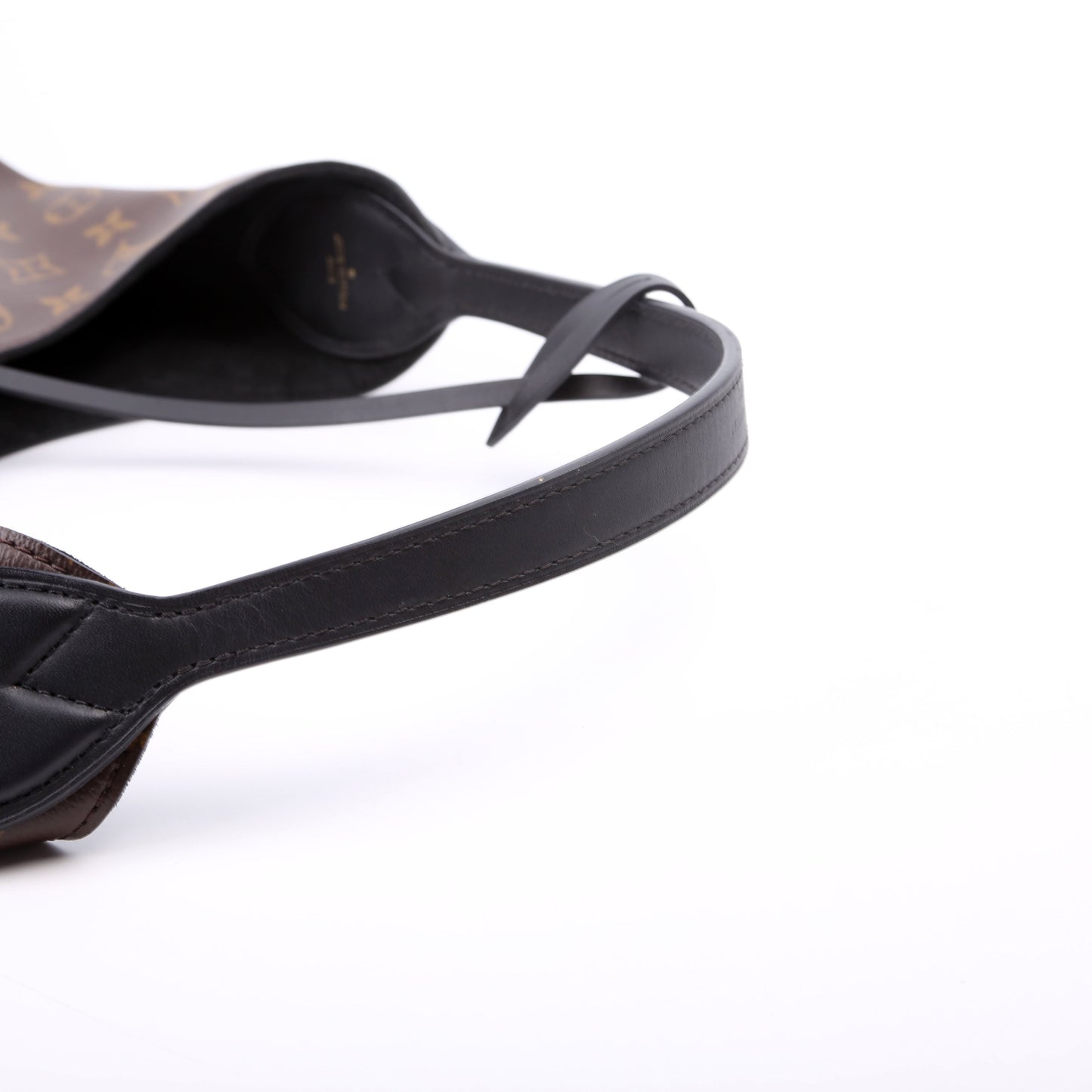 Louis-Vuitton Flower Hobo Monogram Black