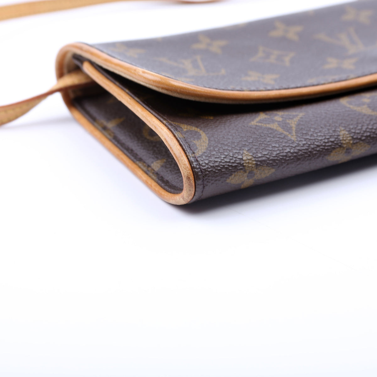 Louis-Vuitton Pochette Twin GM Monogram