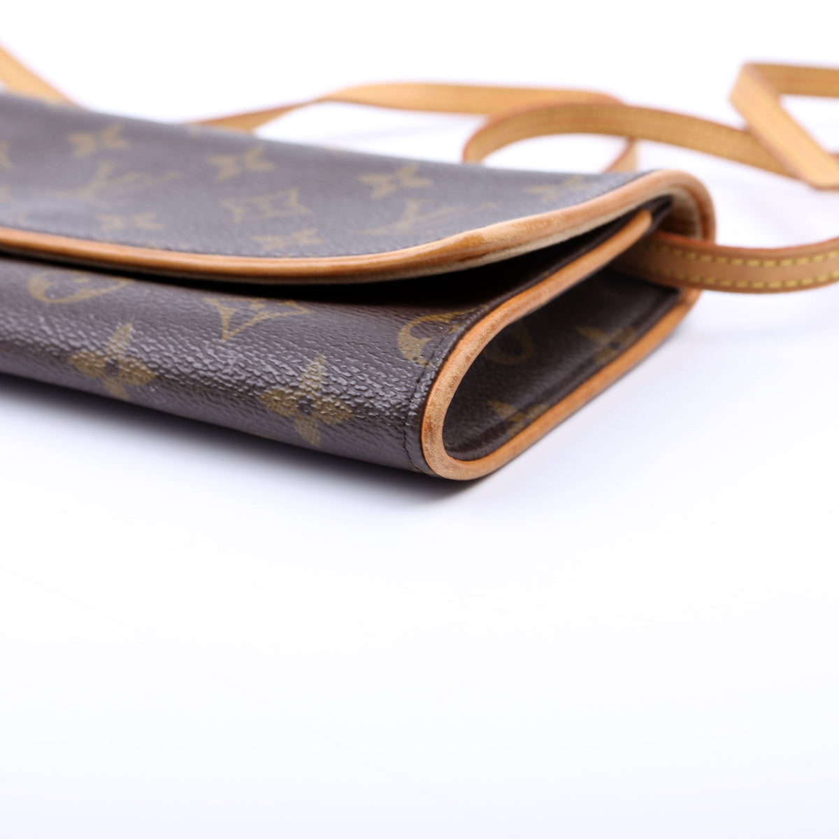 Louis-Vuitton Pochette Twin GM Monogram