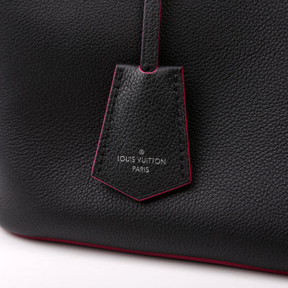 Louis-Vuitton Lockme Bucket Bag Black/Pink
