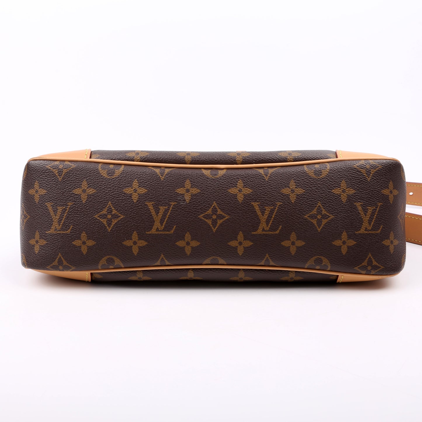 Louis-Vuitton Odeon MM Monogram New Model