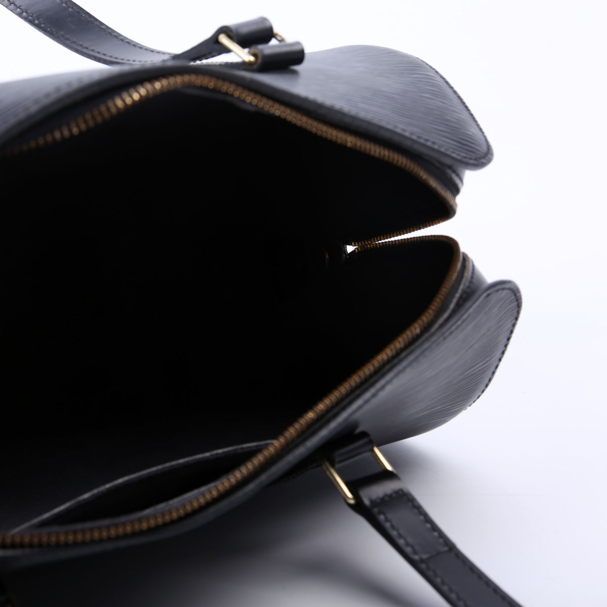 Louis-Vuitton Soufflot Epi Black