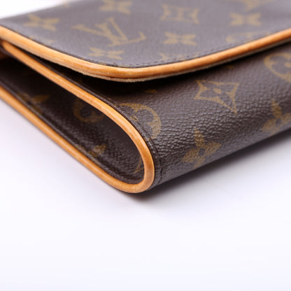 Louis-Vuitton Pochette Twin GM Monogram