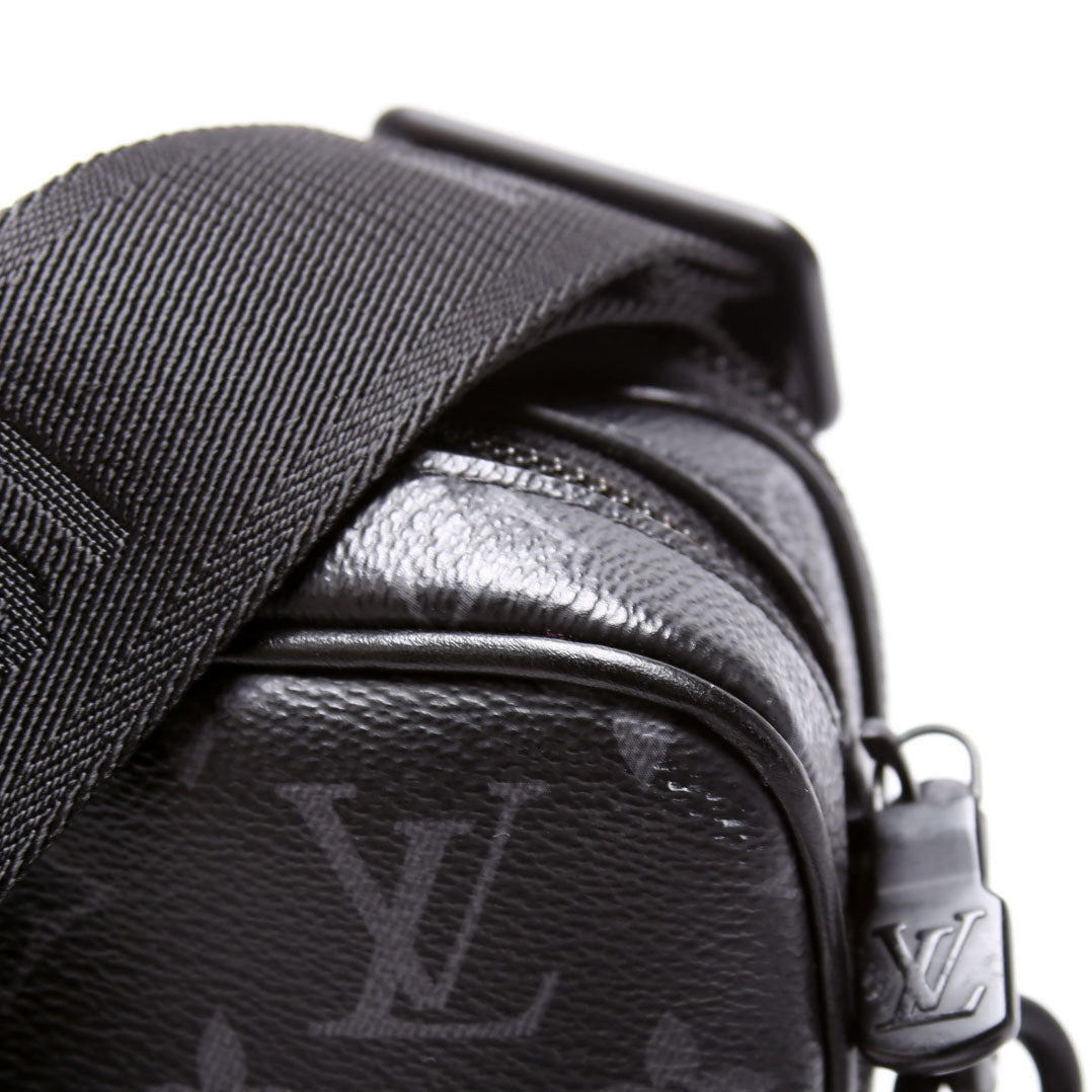 Louis-Vuitton Alpha Messenger Eclipse