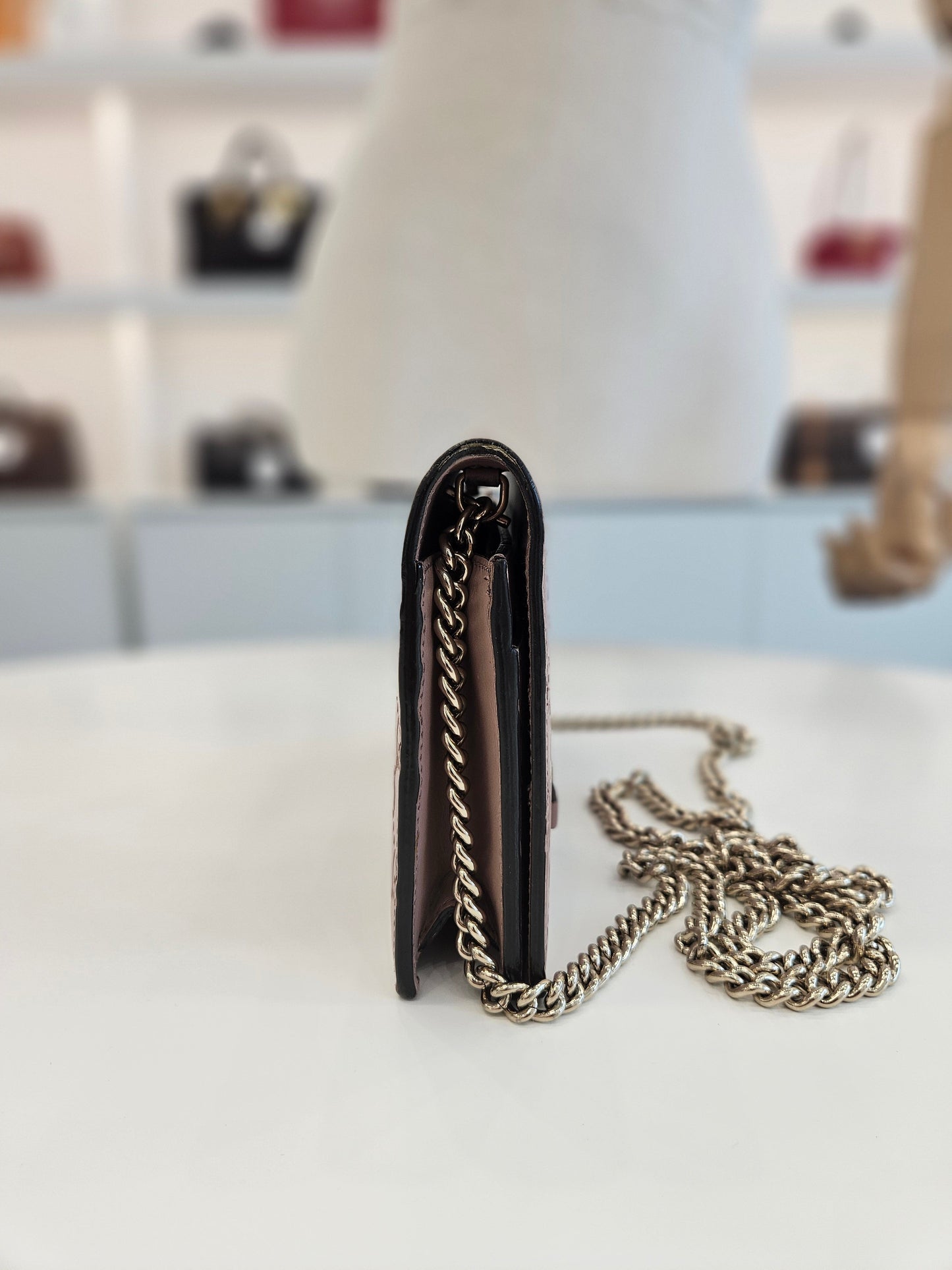 Gucci Shima Mini Crossbody Bag NBS7210904 138566696