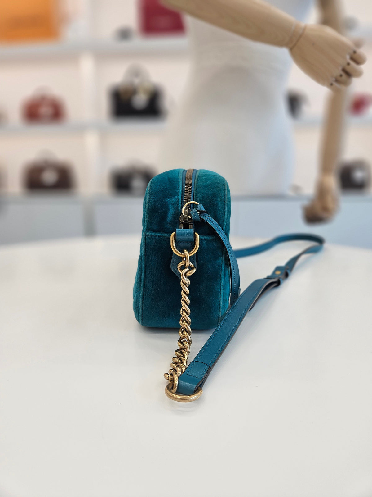 Gucci GG Green Velvet Marmont Matelassé Small Crossbody Bag NBS7220904S 138568879