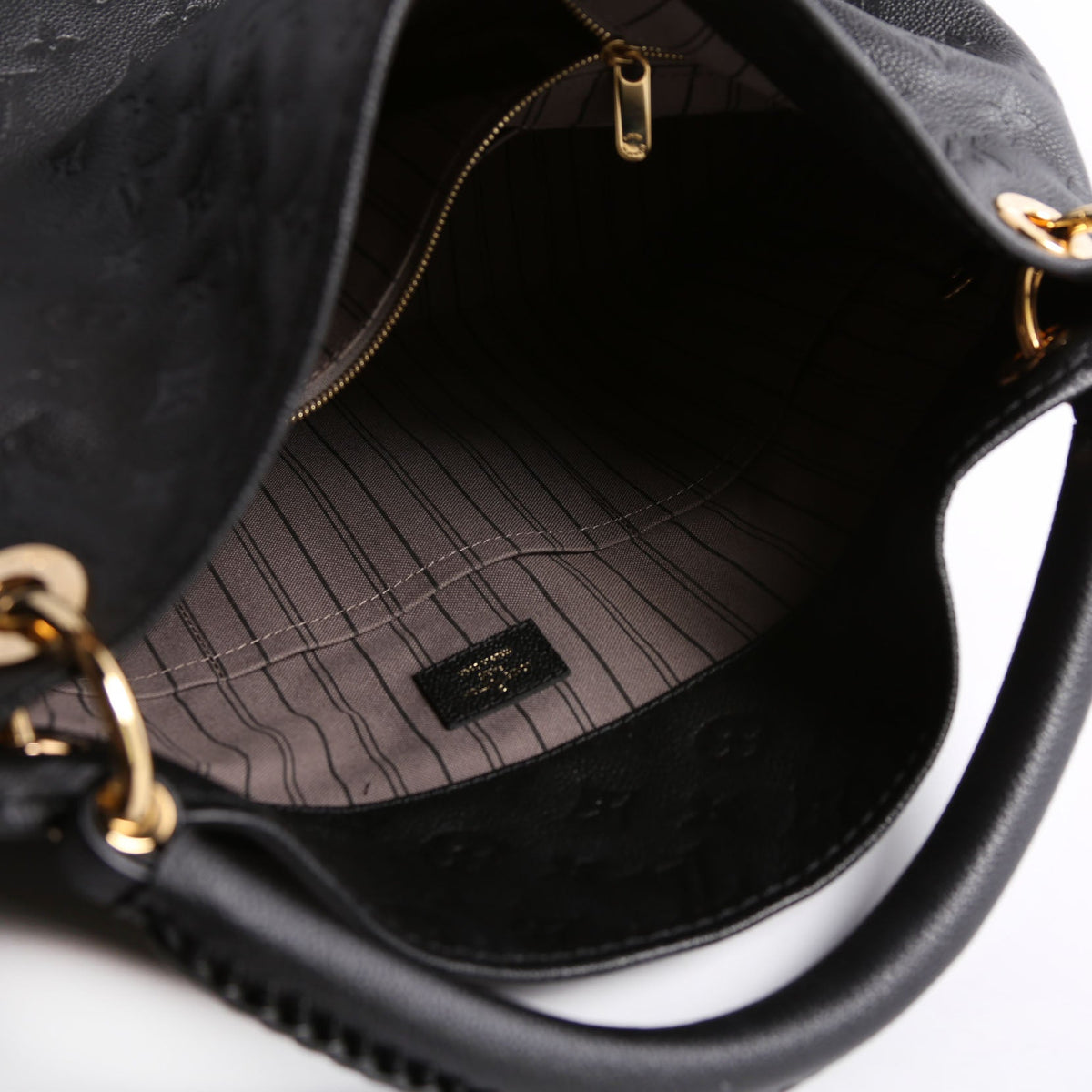 Louis-Vuitton Artsy MM Empreinte Black