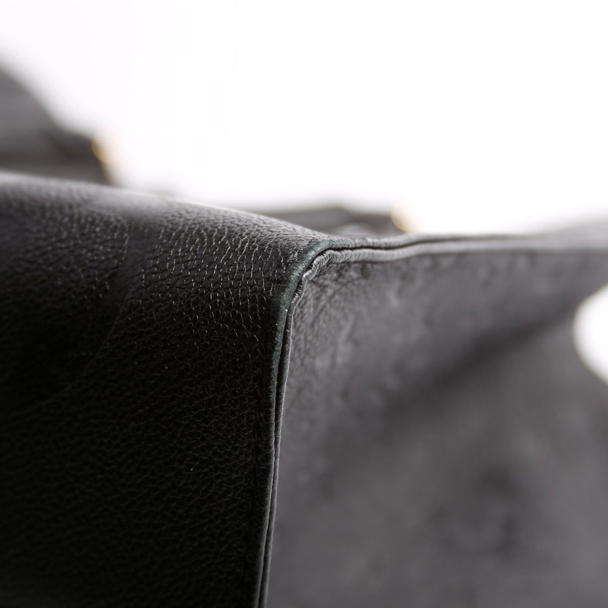 Louis-Vuitton ONTHEGO GM Empreinte Black