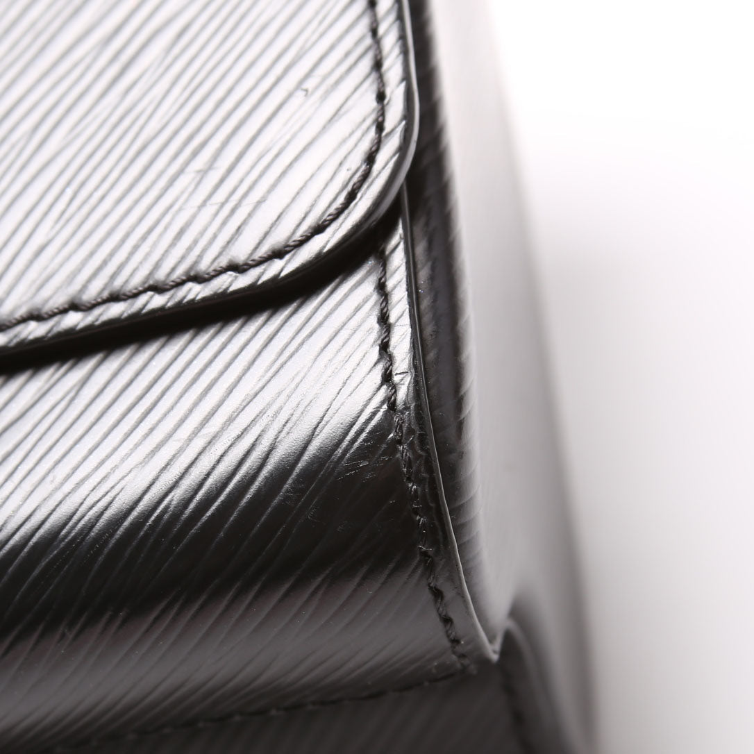 Louis-Vuitton Twist MM Epi Black