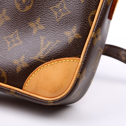 Louis-Vuitton Danube Monogram