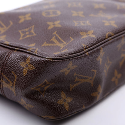 Louis-Vuitton Trousse Toilette  Monogram