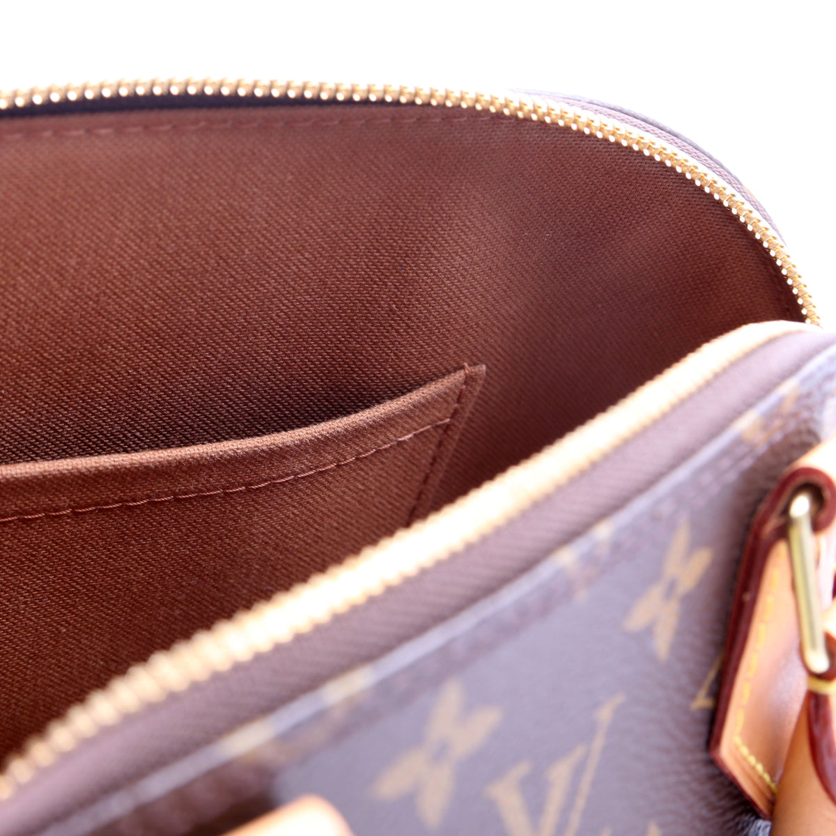 Louis-Vuitton Alma BB Monogram